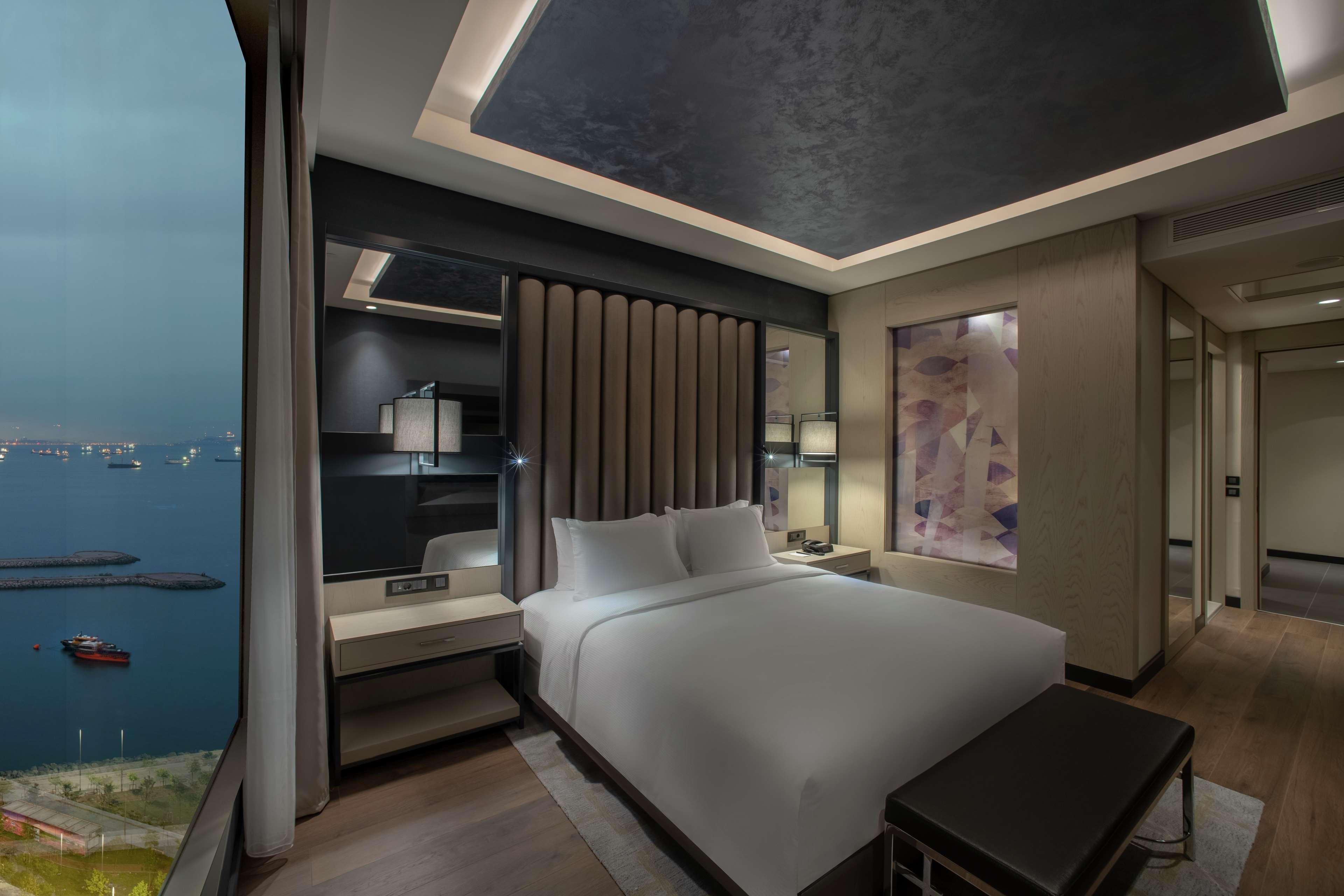 Hilton Istanbul Bakirkoy — Fotoğraflar 1